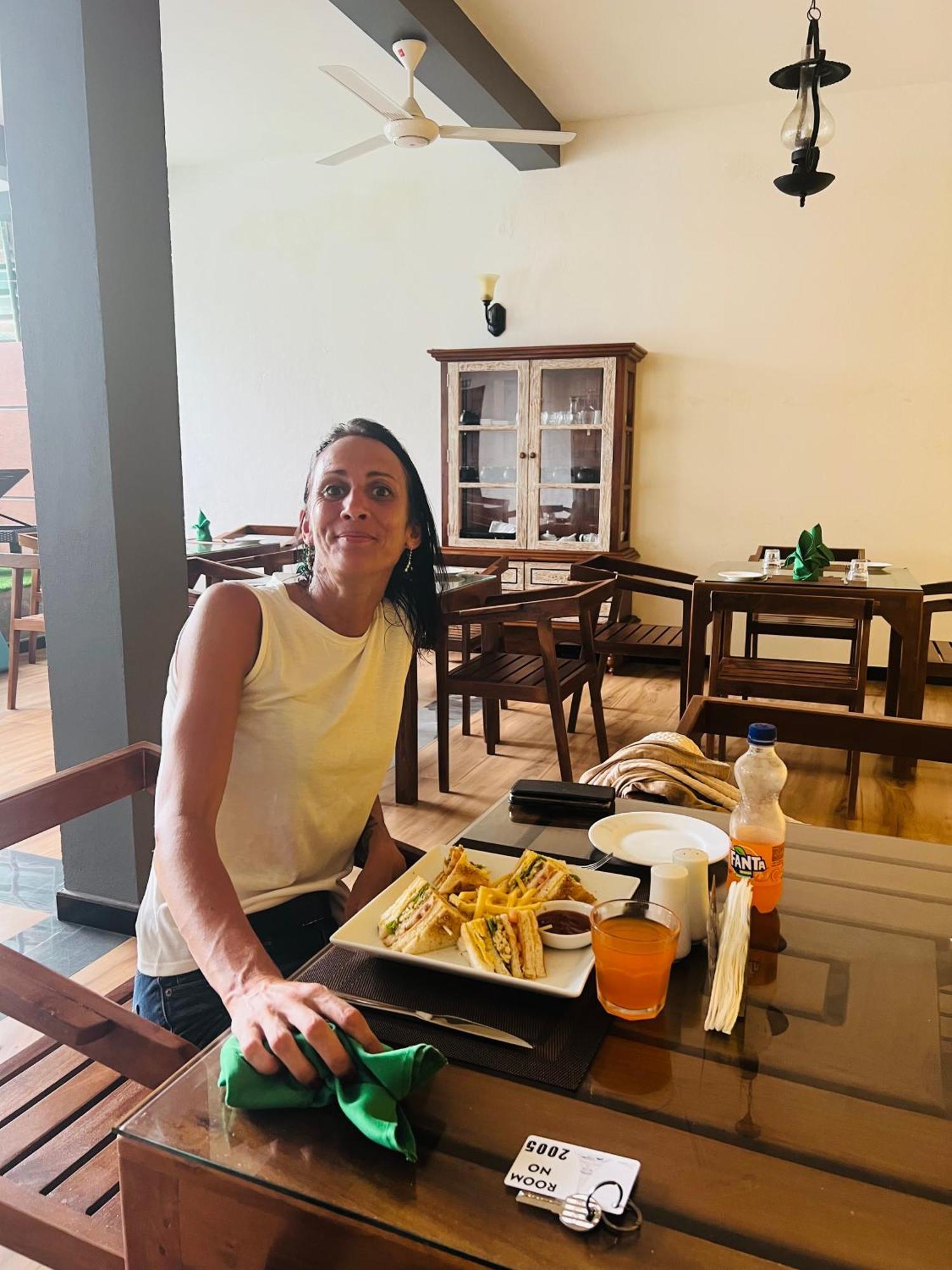 Mama'S Boutique Beach Hotel Negombo Dış mekan fotoğraf